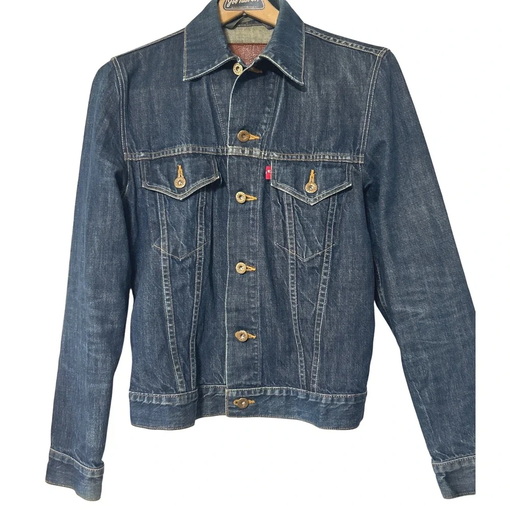 Vintage Levis Type III Trucker Jacket Dark Wash Denim Small Made in USA
